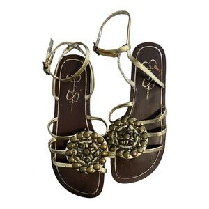 Jessica Simpson gold sandal. Size 7